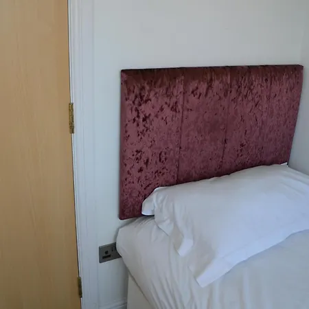 Luxuary Seaview Penthouse 2 Nights Or Sleeps 4 Whitby