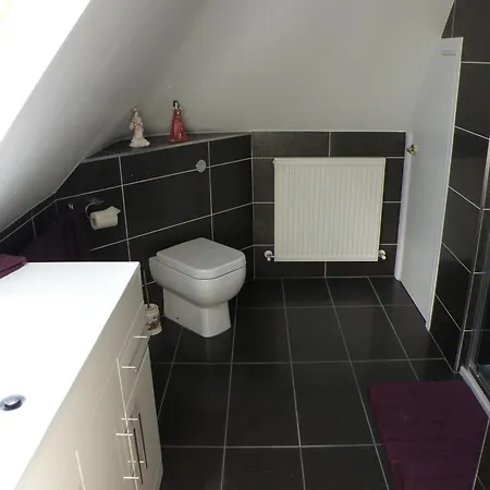 Luxuary Seaview Penthouse 2 Nights Or Sleeps 4 דירה וויטבי